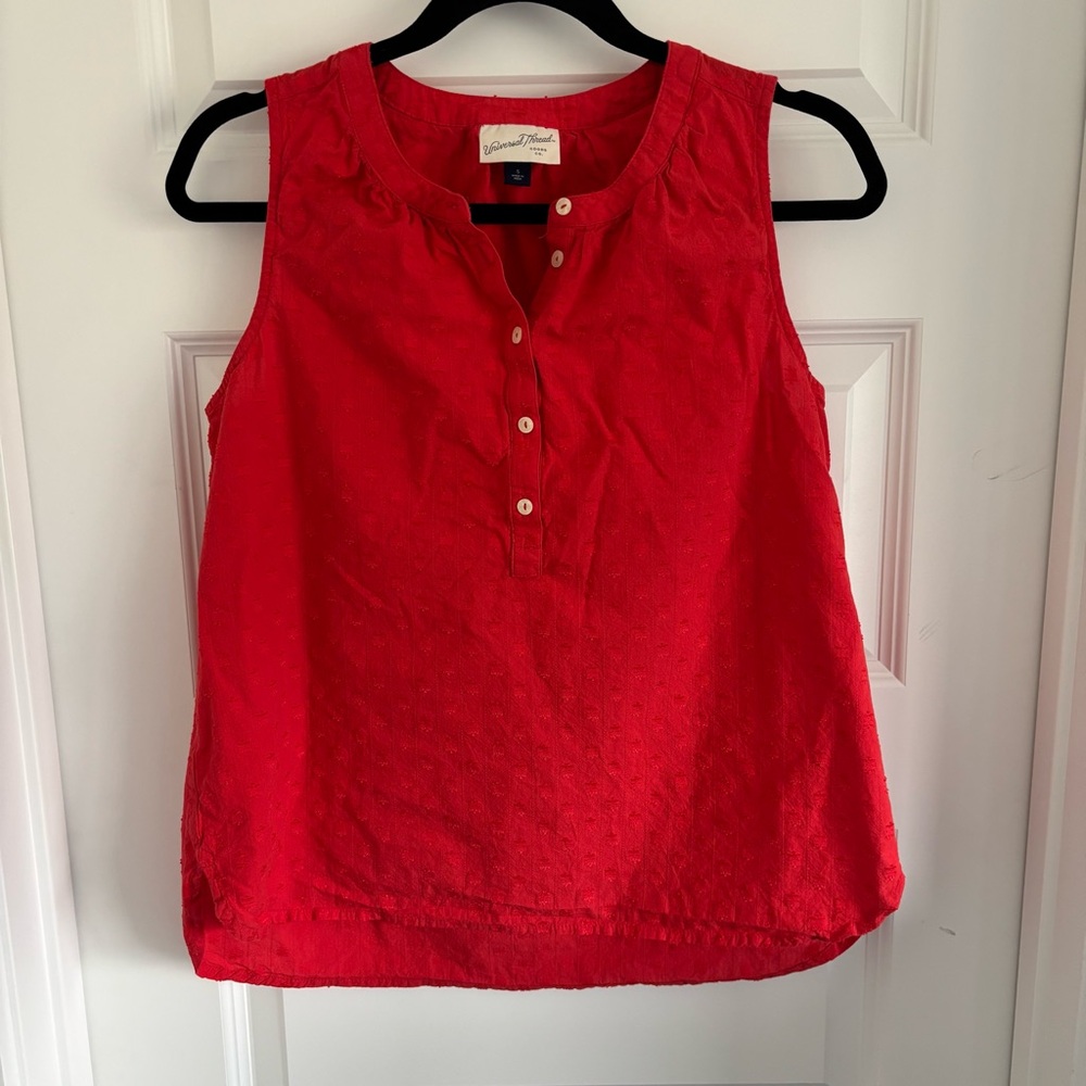 Universal Thread Bright Red Sleeveless Button-Front Blouse